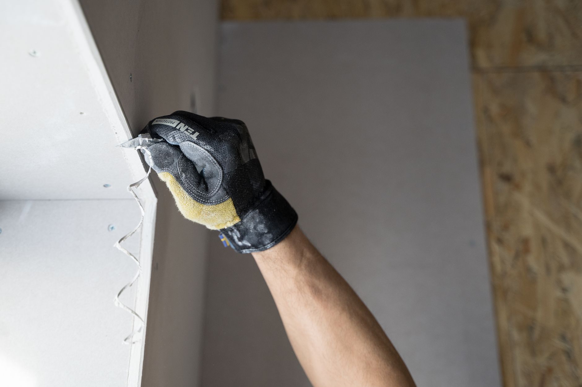 Drywall Repair & Patching