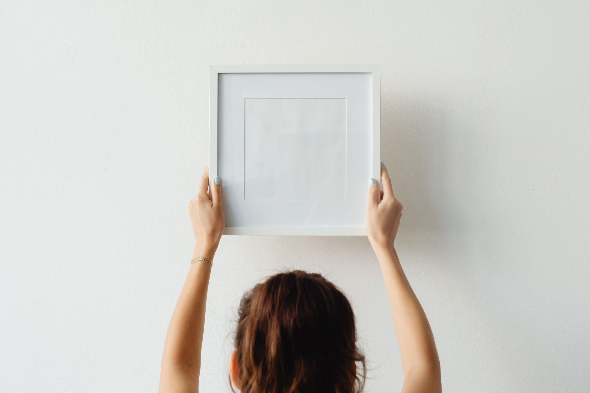 Gallery Walls & Art Hanging