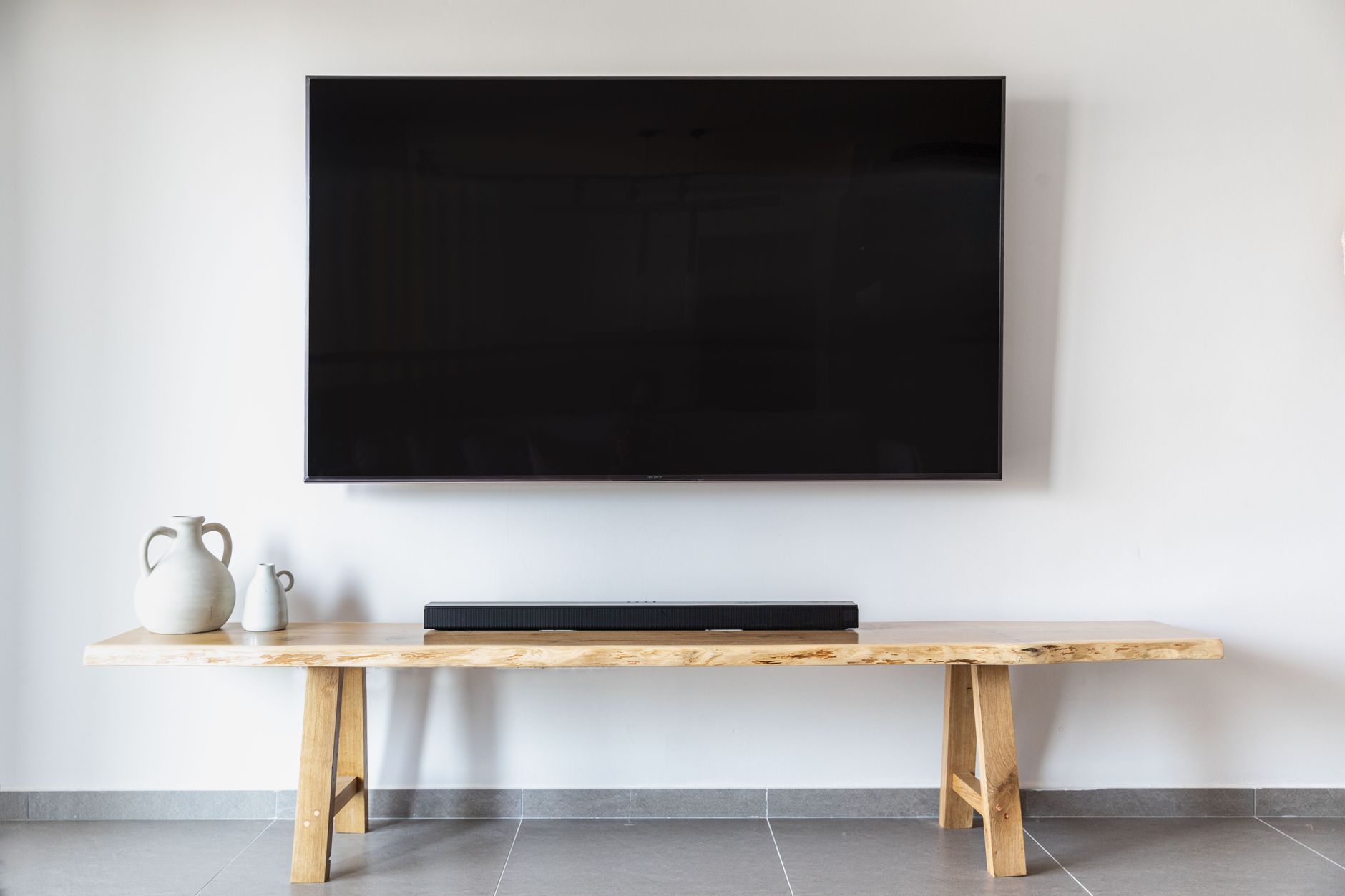 TV & Wall Mounting